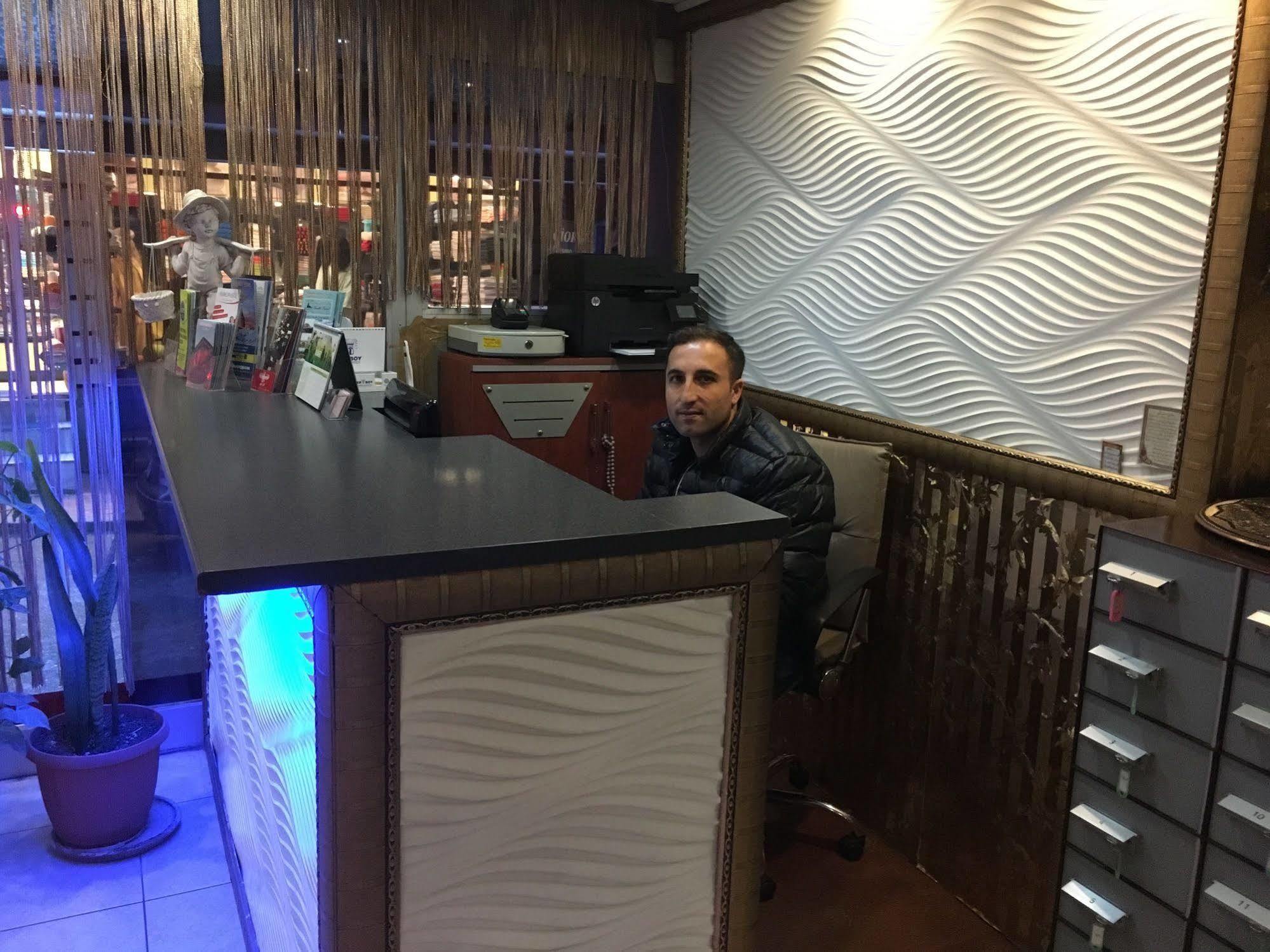 Oeruen Hotel Истанбул Екстериор снимка