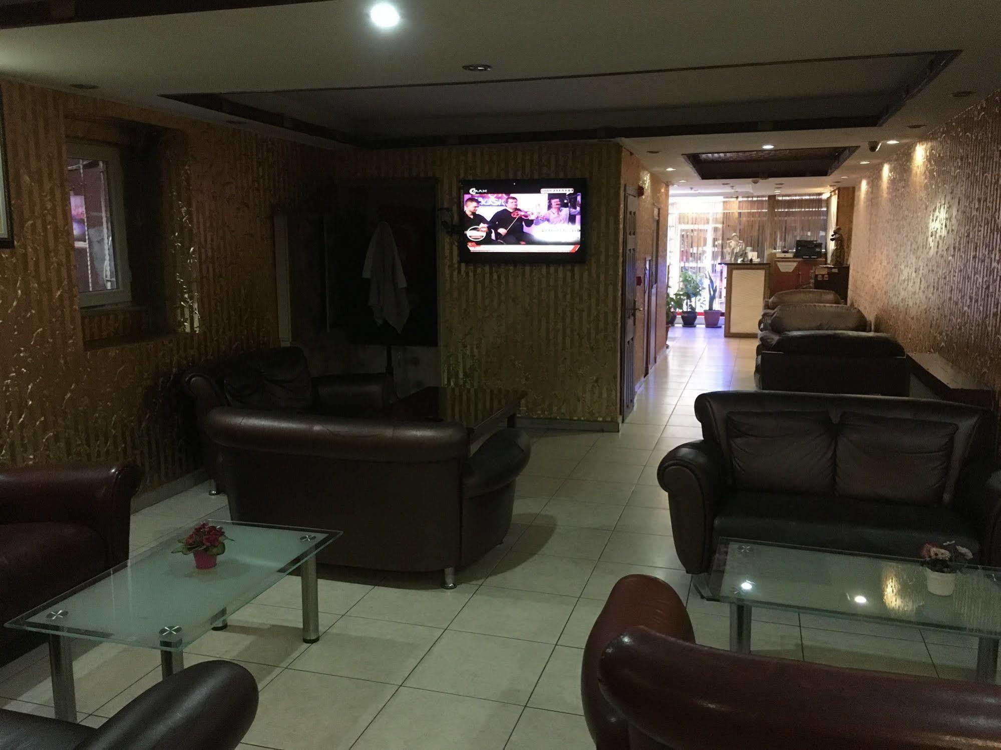 Oeruen Hotel Истанбул Екстериор снимка