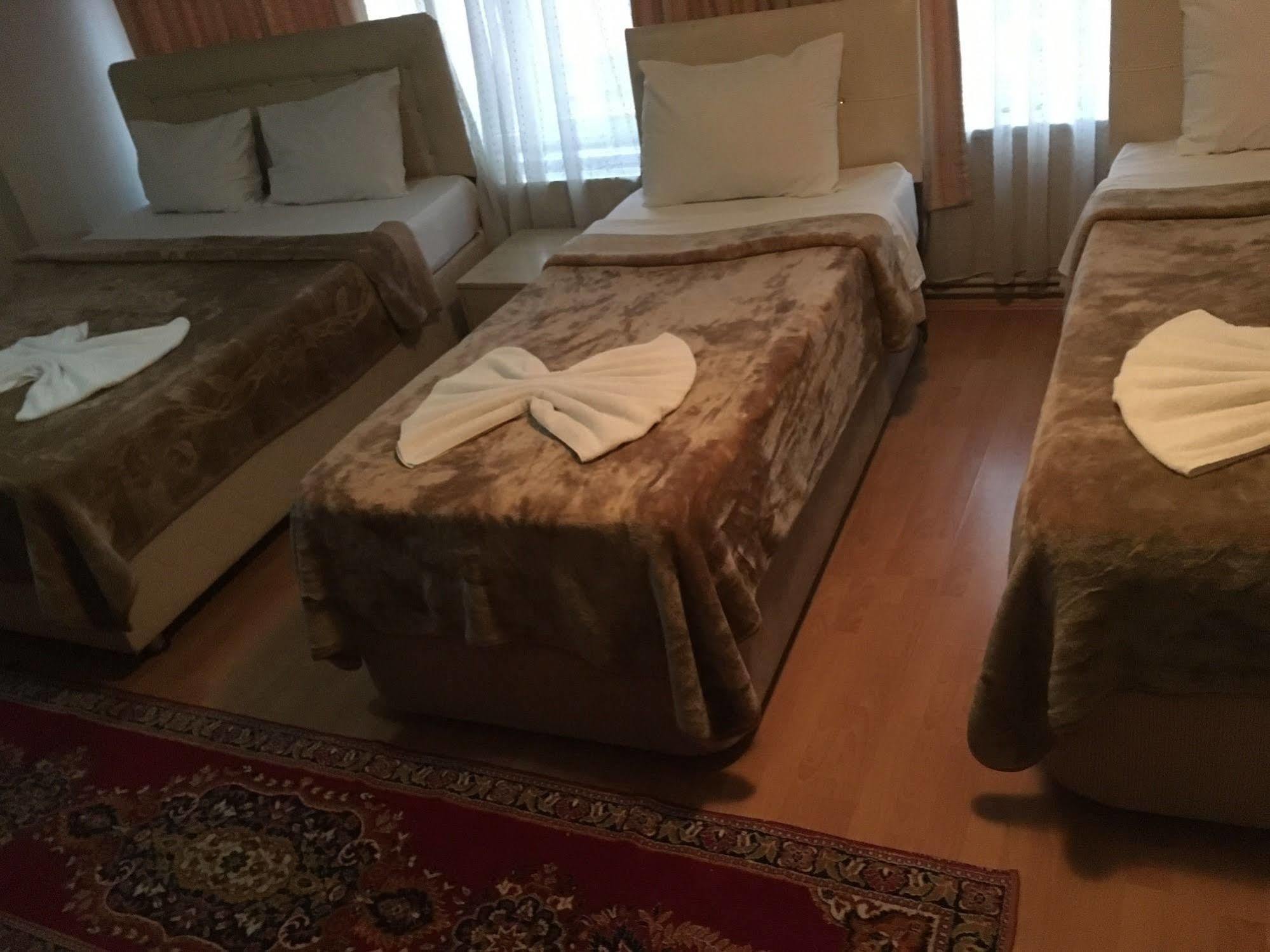 Oeruen Hotel Истанбул Екстериор снимка