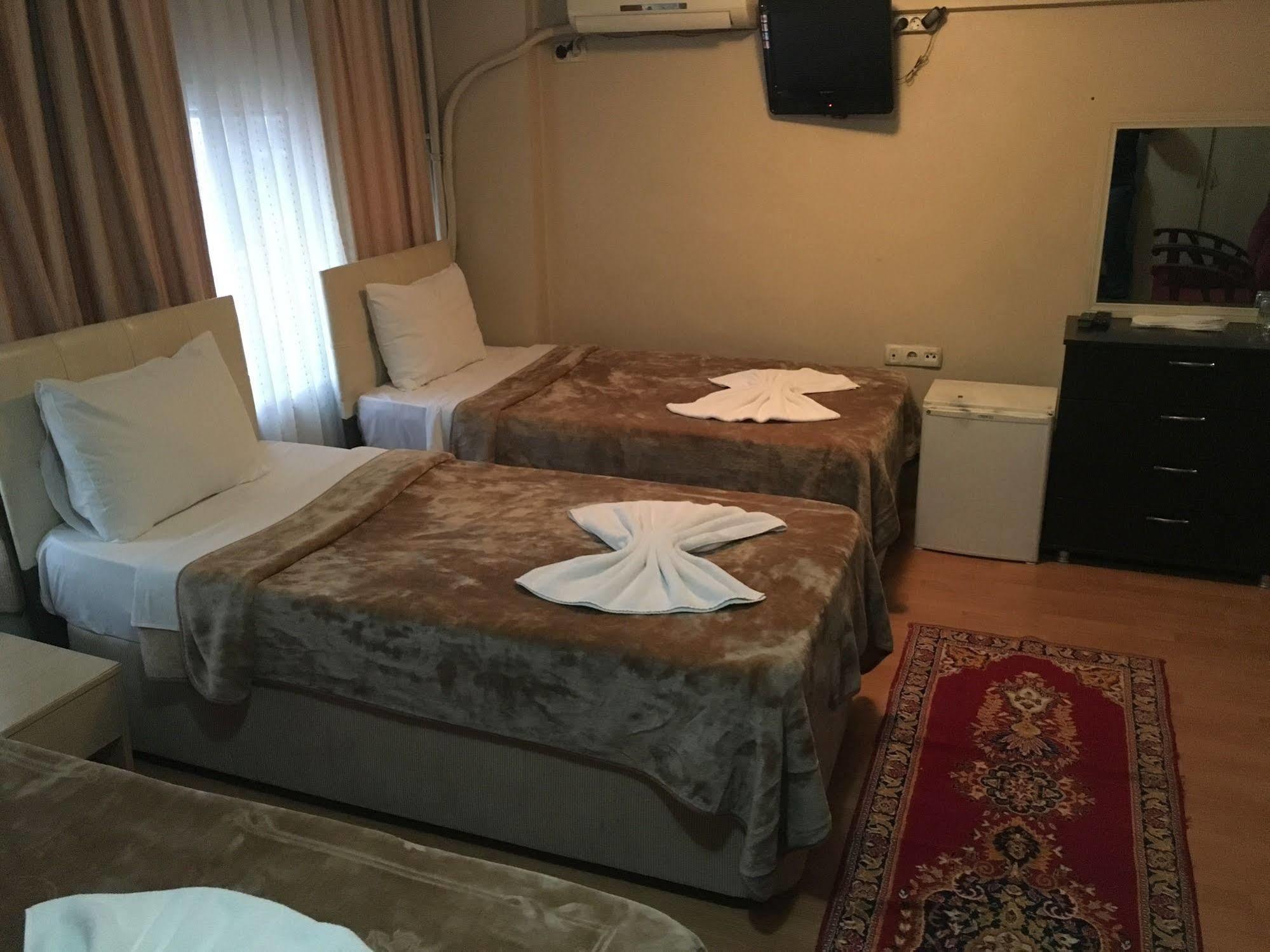 Oeruen Hotel Истанбул Екстериор снимка